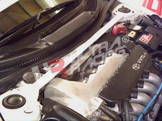 [Obr.: 11/68/90/4-toyota-celica-t-sport-00-ultra-r-front-upper-strutbar-rhd-1761301554.jpg]